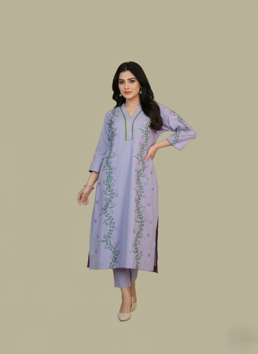 Women’s Hand-Painted Floral Lavender Kurta Sweater – 2-Piece Stitched Set